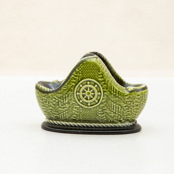 Majolica Pipe Rest
