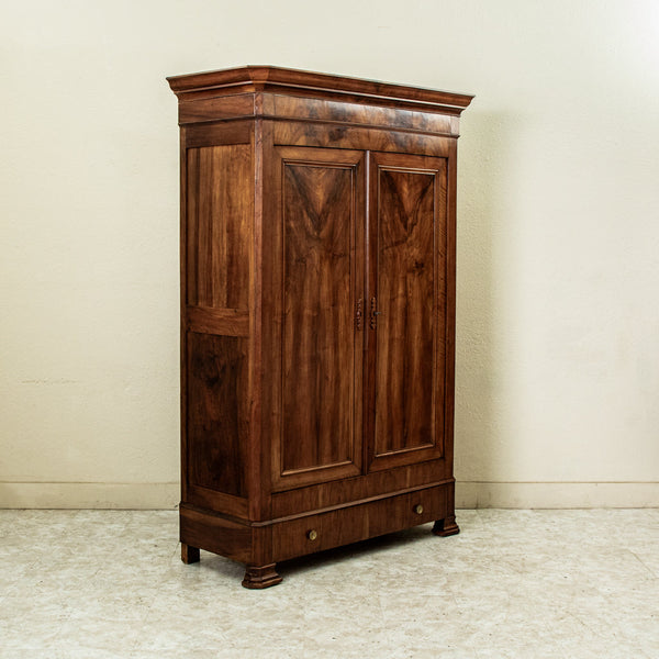 Louis Philippe Armoire