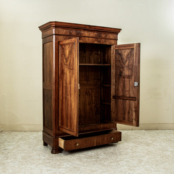 Louis Philippe Armoire