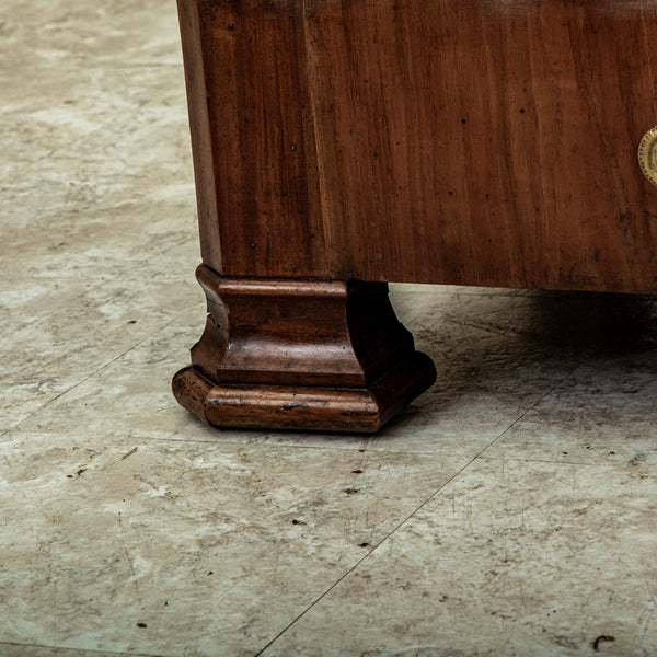 Louis Philippe Armoire