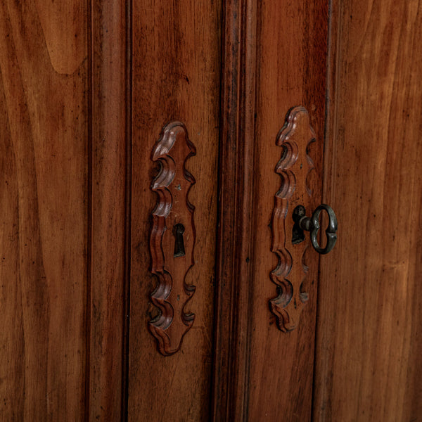 Louis Philippe Armoire