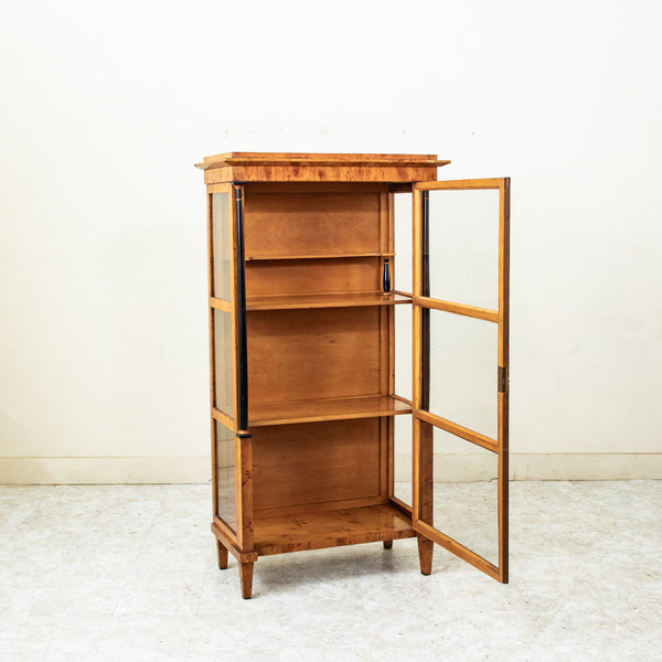 Biedermeier Vitrine