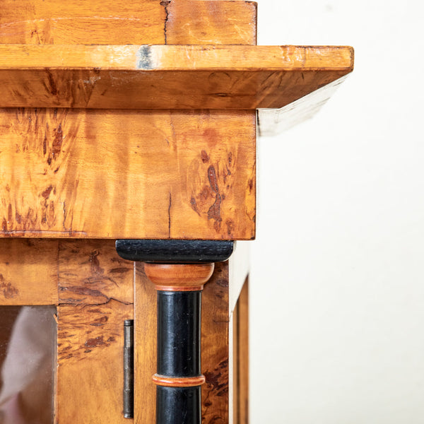 Biedermeier Vitrine