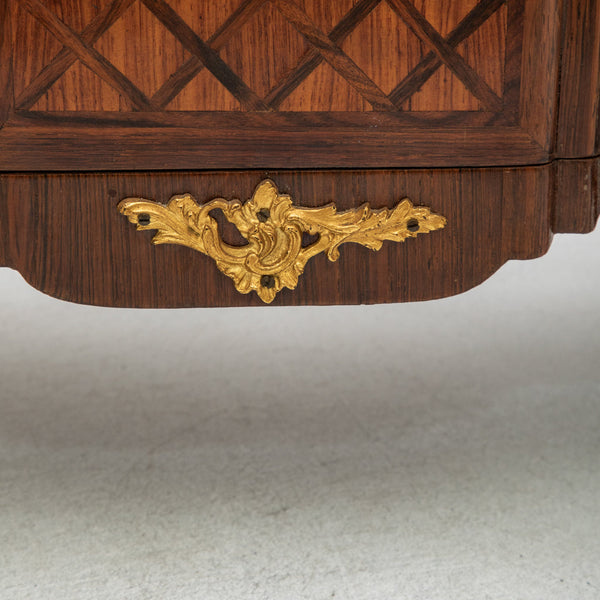 Miniature Transition Chest