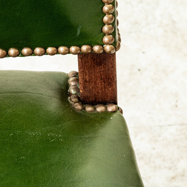 Set of Six Mutton Leg Chairs