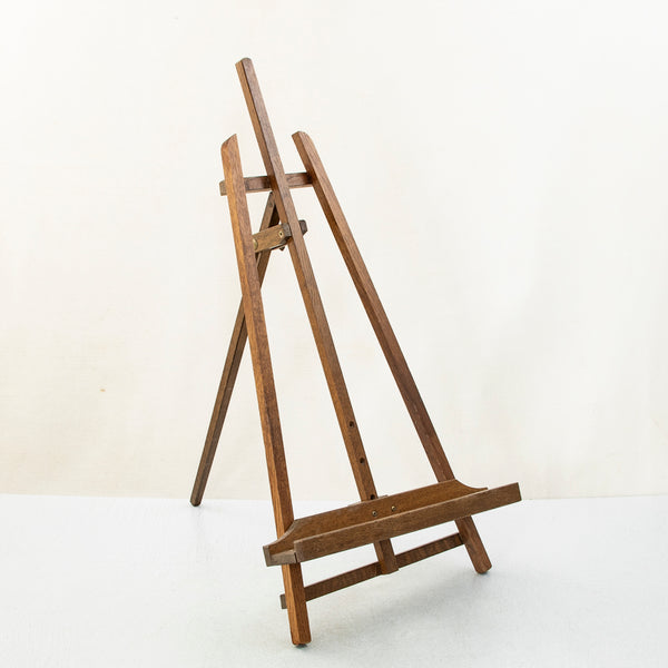 Tabletop Easel