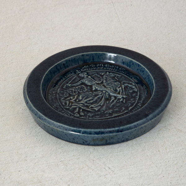 Ashtray with Knight