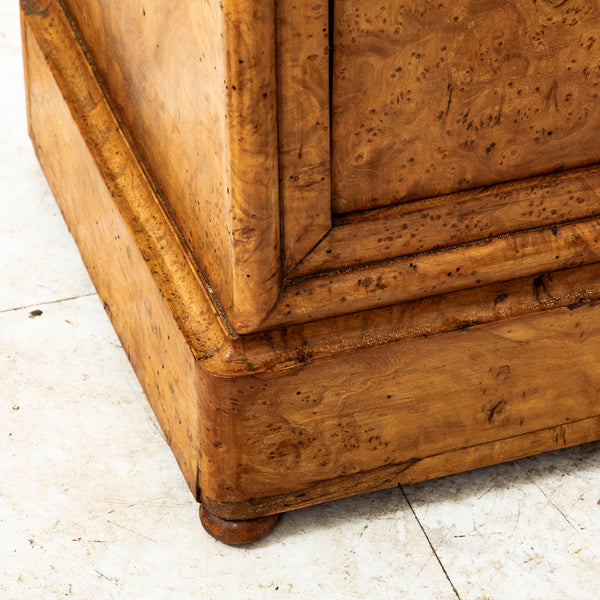 Restauration Period Nightstand