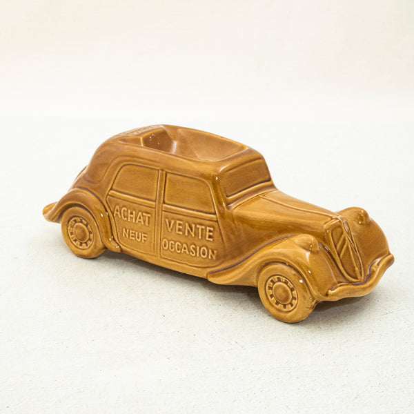 Majolica Car