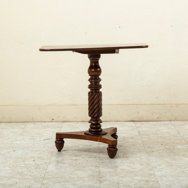 Napoleon III Tilt Top Table
