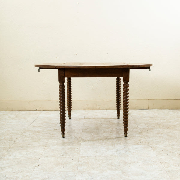 Round Oak Dining Table
