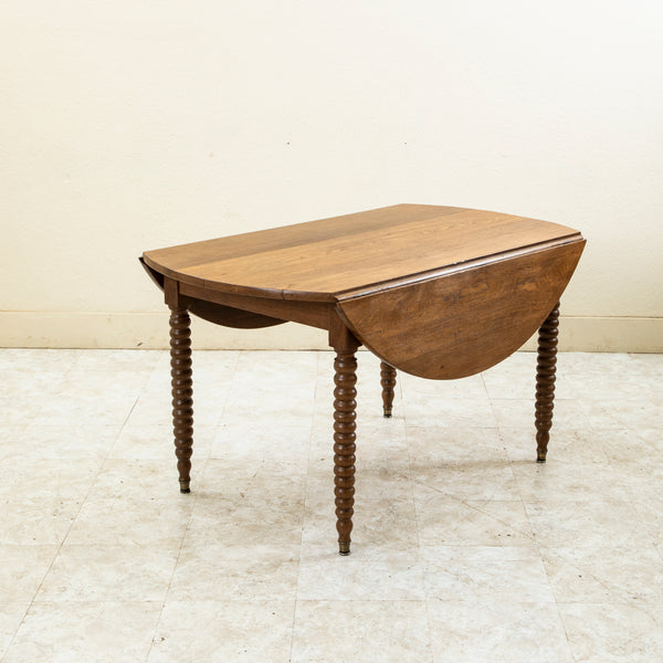 Round Oak Dining Table