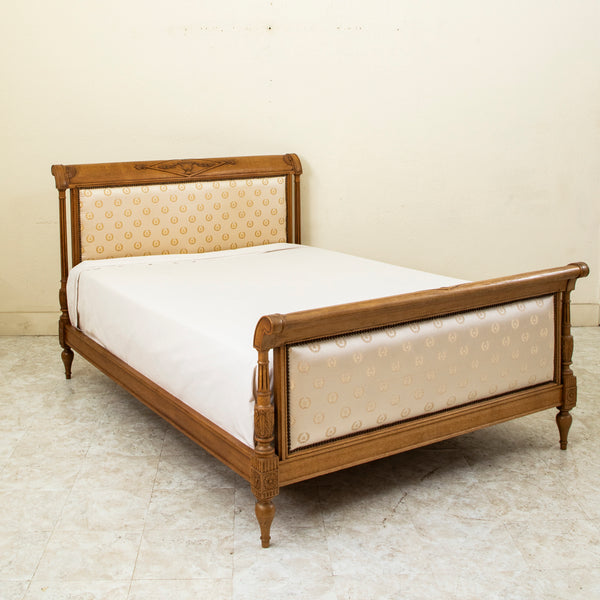 Hand Carved Oak Queen Bed
