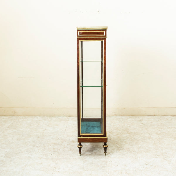 Louis XVI Vitrine