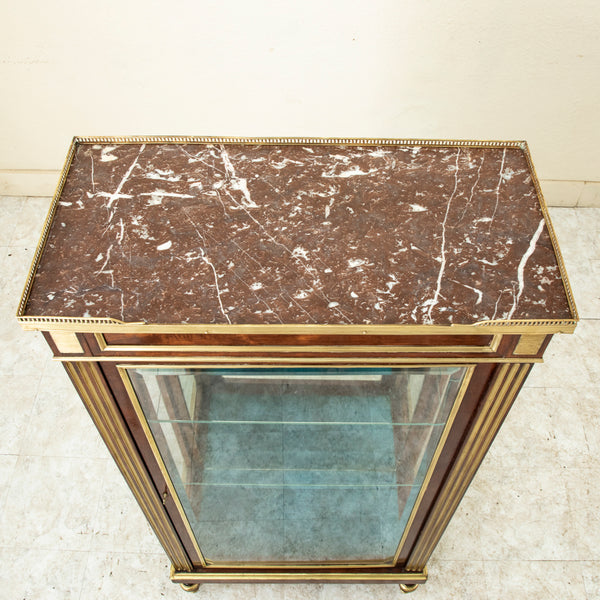 Louis XVI Vitrine