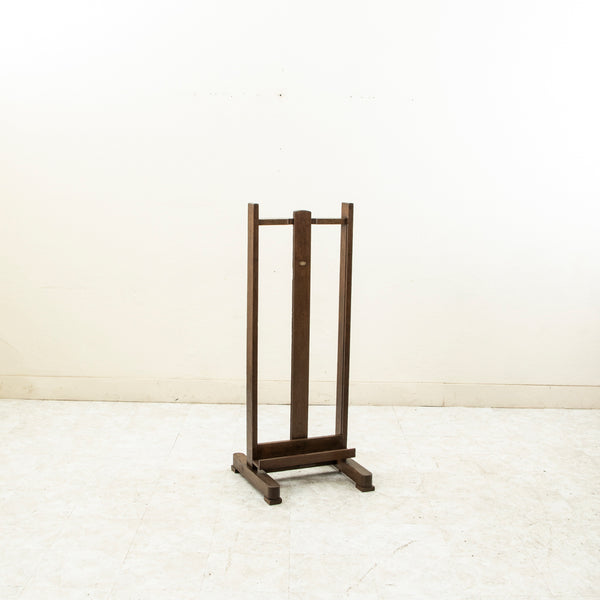 Oak Floor Easel