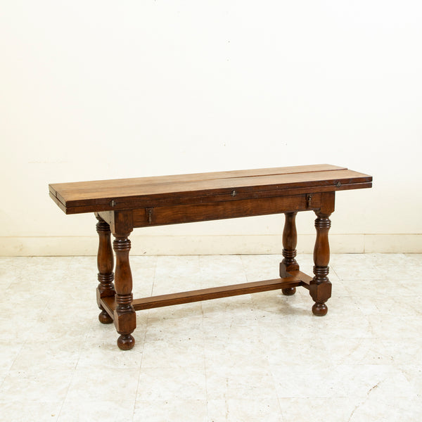 Oak Hunt Table