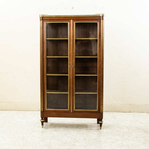 Louis XVI Vitrine