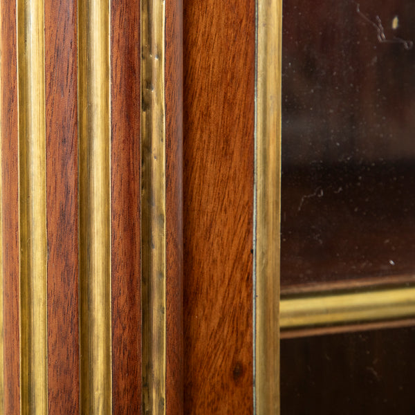 Louis XVI Vitrine