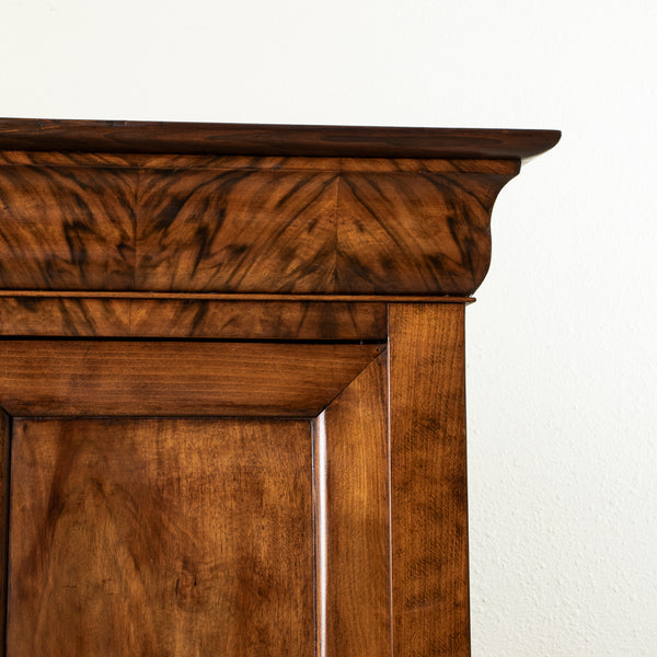 Louis Philippe Armoire