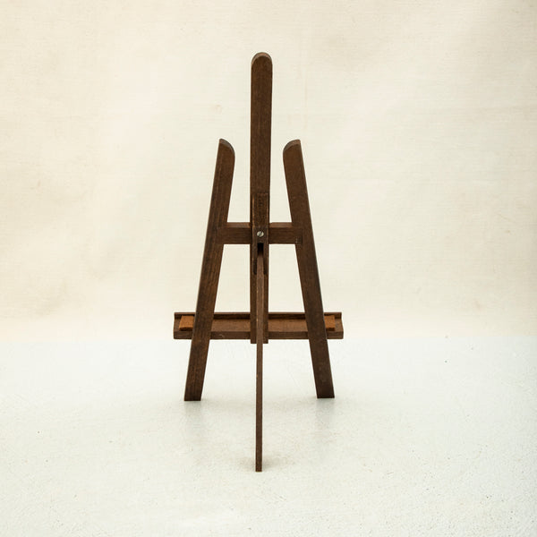 Small Tabletop Easel