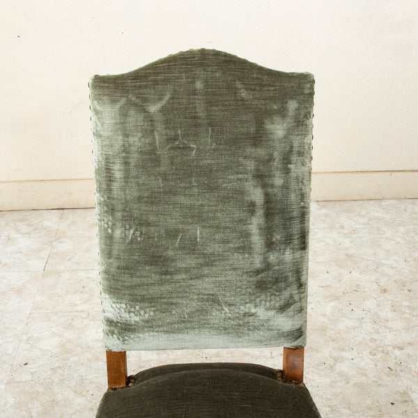 Set of Eight Mutton Leg chairs