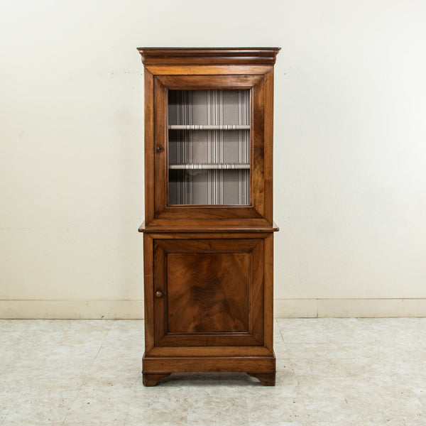 Louis Philippe Vitrine