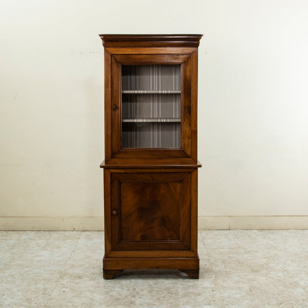 Louis Philippe Vitrine