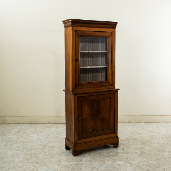 Louis Philippe Vitrine