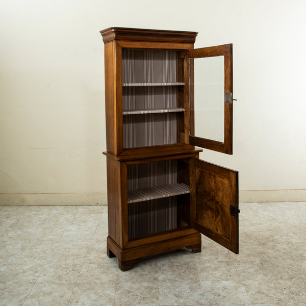 Louis Philippe Vitrine
