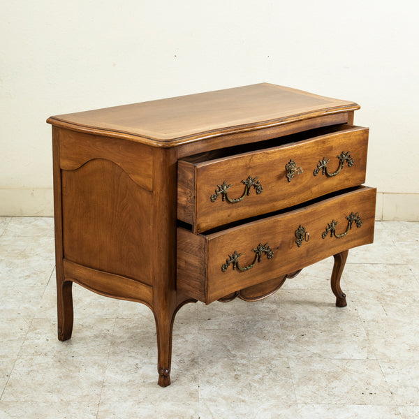 Louis XV Sauteuse Chest
