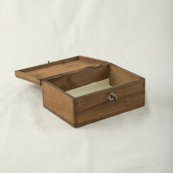 Box with Silver Handle