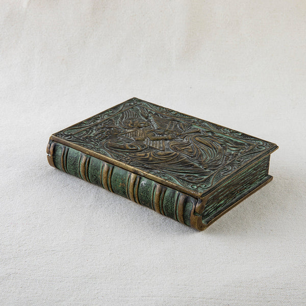 Max Le Verrier Book Box