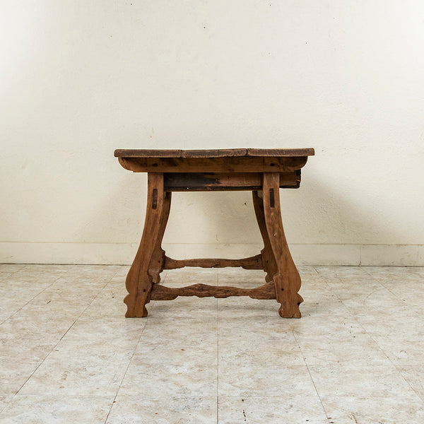 17th Century Mountain Table