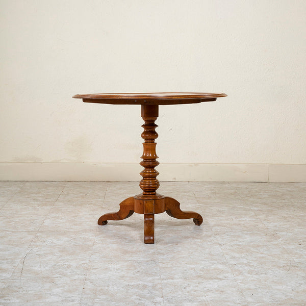 Walnut Pedestal Table
