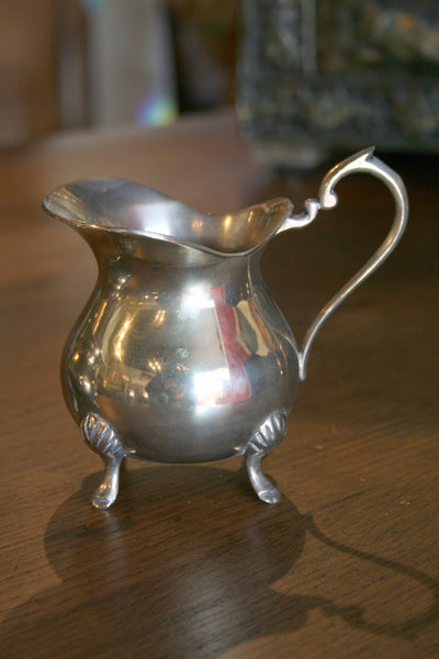 Sugar Bowl and Creamer