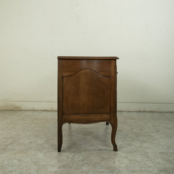 Louis XV Sauteuse Chest